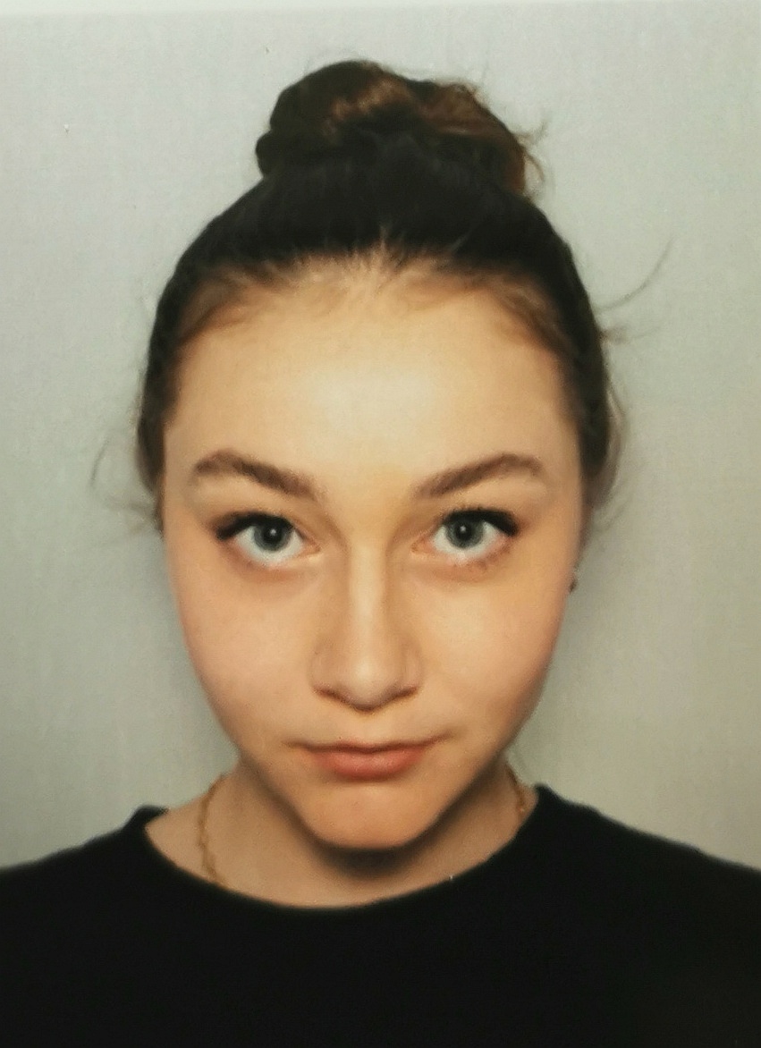 Adèle Thomas